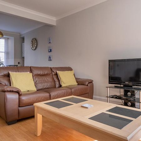 Stonehaven Ground Floor Home With A Spectacular Harbour View. ภายนอก รูปภาพ