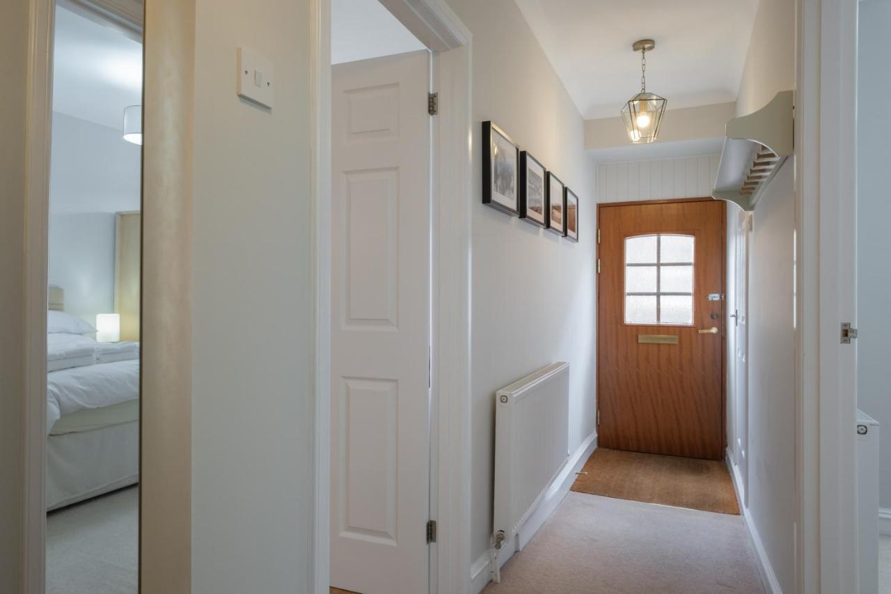 Stonehaven Ground Floor Home With A Spectacular Harbour View. ภายนอก รูปภาพ