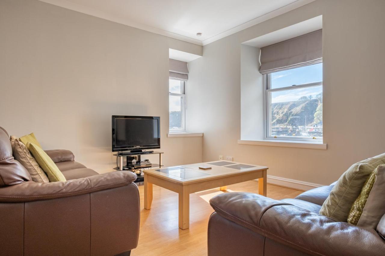 Stonehaven Ground Floor Home With A Spectacular Harbour View. ภายนอก รูปภาพ