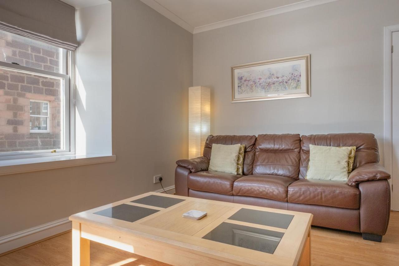 Stonehaven Ground Floor Home With A Spectacular Harbour View. ภายนอก รูปภาพ